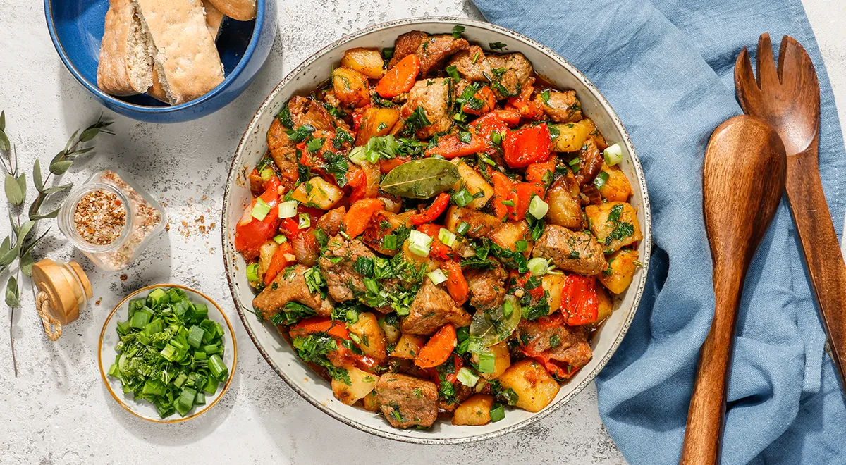 Жаркое по‑домашнему: свинина и картошка в казане — пошаговый рецепт